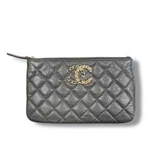 Pochette Chanel 19
