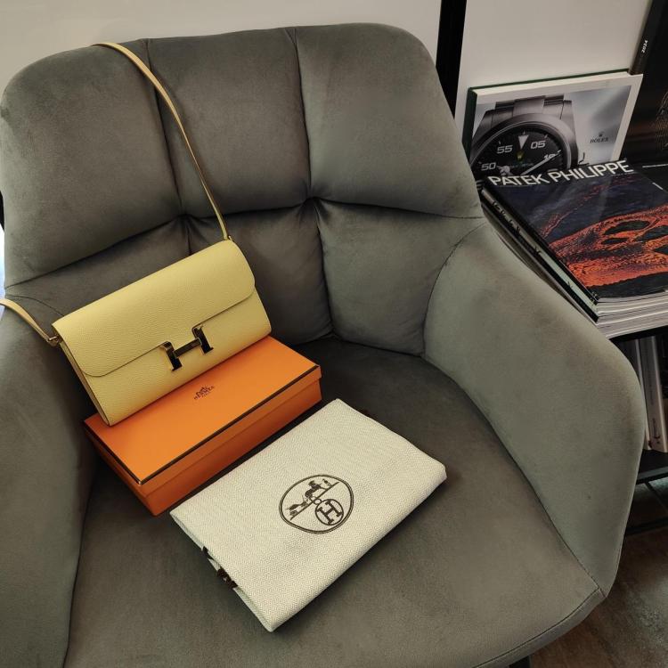 Portefeuille Hermès Constance To Go