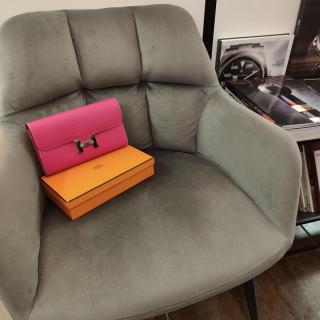Portefeuille Constance Long Veau Hermès