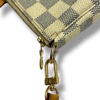 Pochette Louis Vuitton