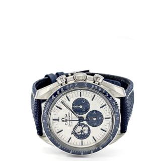 Oméga Speedmaster " Silver Snoopy Award "