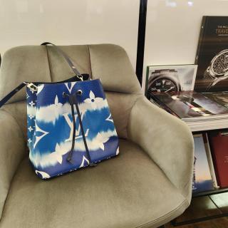 Sac à main Louis Vuitton NéoNoé MM Limited