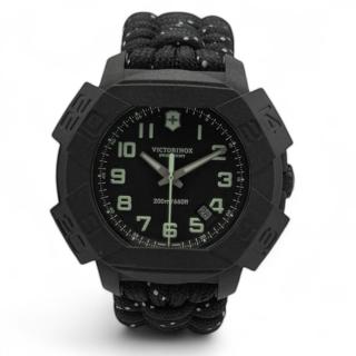 Victorinox Swiss Army I.N.O.X. Carbon