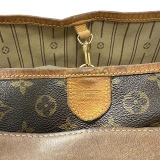 Louis Vuitton Delightful