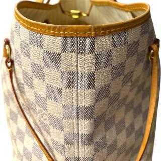 Louis Vuitton Neverfull Gm