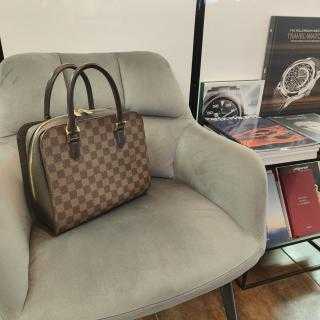 Sac à main Louis Vuitton Triana