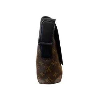 Louis Vuitton Magnetic Messenger