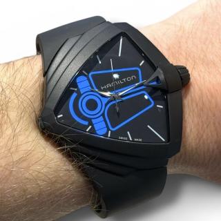 Hamilton Ventura XXL Bright Dune édition limitée