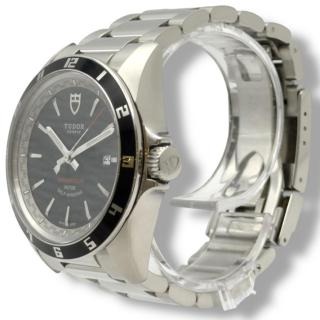 Tudor Grandtour Date