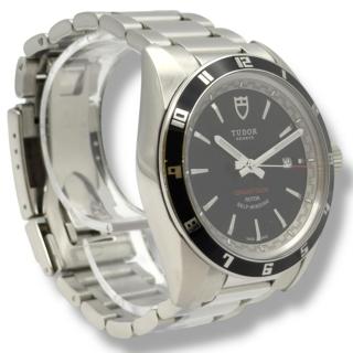 Tudor Grandtour Date