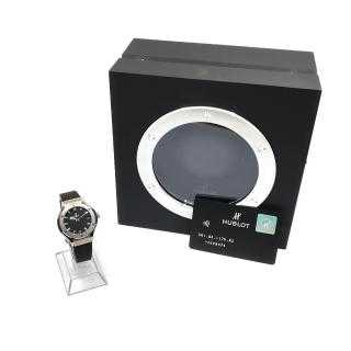 Hublot Classic Fusion Titanium 33