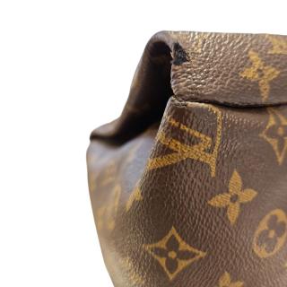 LOUIS VUITTON ARTSY MM