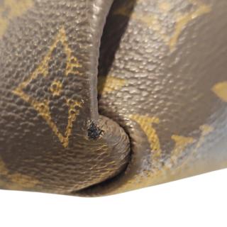 LOUIS VUITTON ARTSY MM