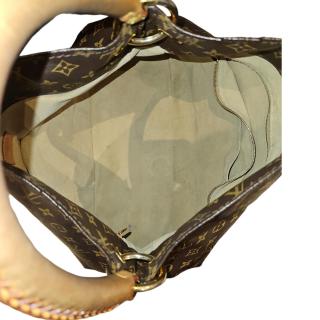 LOUIS VUITTON ARTSY MM