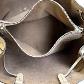 Sac Louis Vuitton Cabas Bella en Cuir Mahina