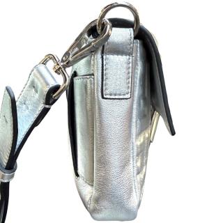 Sac Fendi Baguette en Cuir Argenté