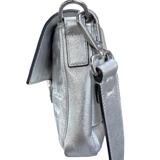 Sac Fendi Baguette en Cuir Argenté