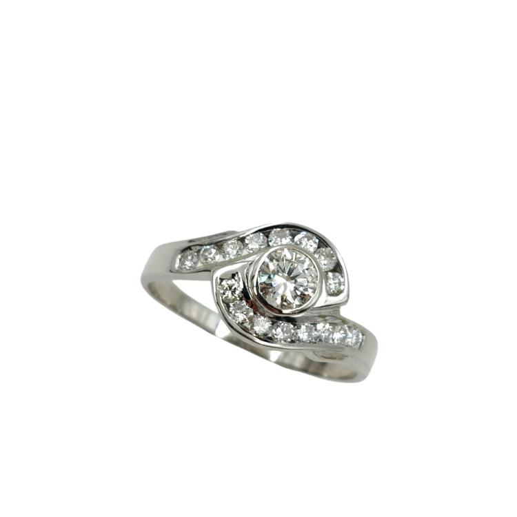 Bague Or Blanc 18 Ct Diamants