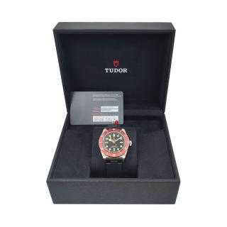 Tudor Black Bay 41 Red Bezel