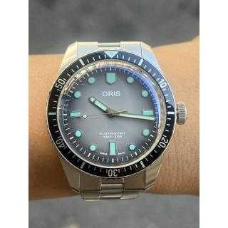 Oris Sixty Glow 40mm