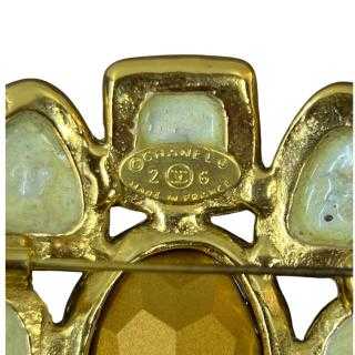 Broche Chanel Vintage