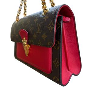 Sac Louis Vuitton Victoire Monogram et cuir Rouge