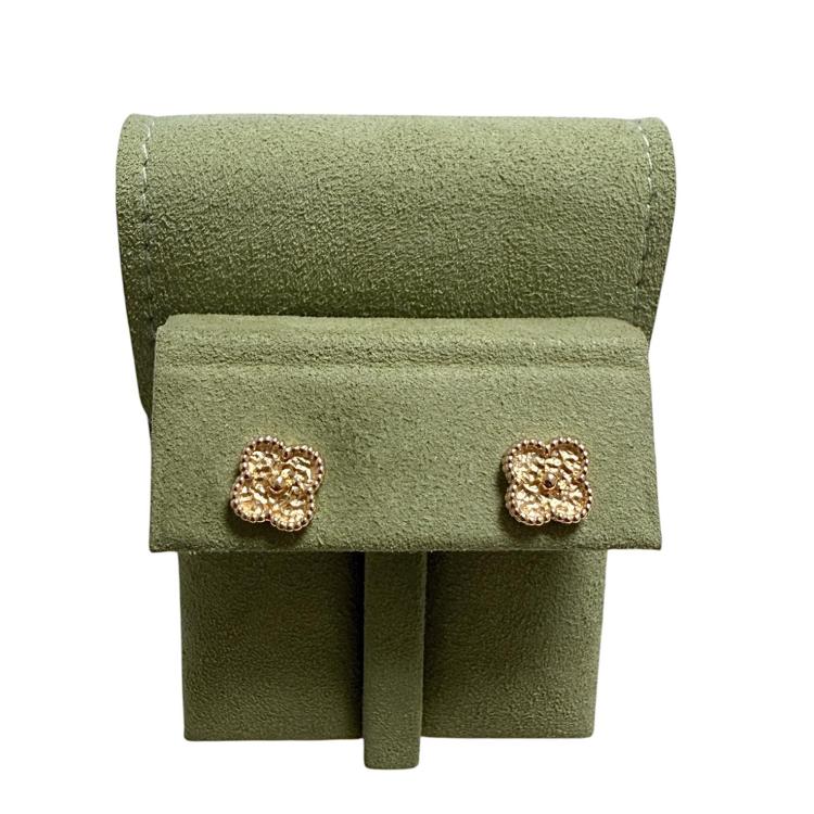 Van Cleef & Arpels Puces d’oreilles Sweet Alhambra