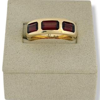 Bague Pomellato Or Rose 18 Carats avec 3 Grenats pyrope