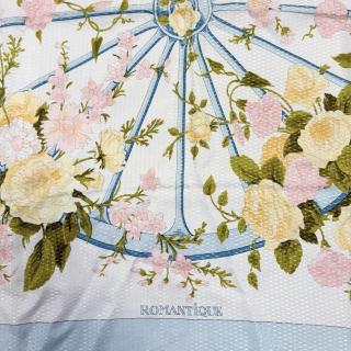 Hermès Carré de soie Romantique
