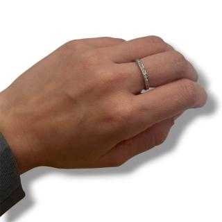 Bague or blanc 18ct avec pierres synthétiques