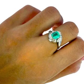 Bague Platine Emeraude & Diamants