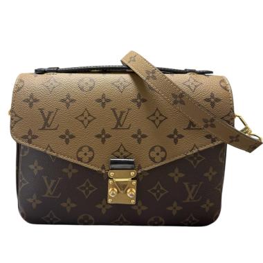 Louis Vuitton Pochette Métis