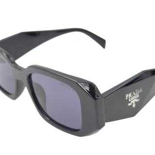 Lunettes Prada