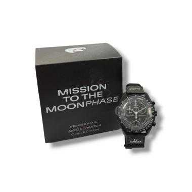 Omega X Swatch New Moon Snoopy