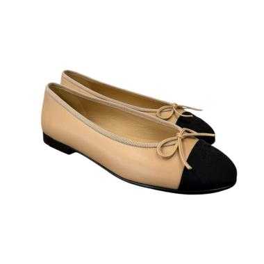 Ballerines Chanel Beige et Noir